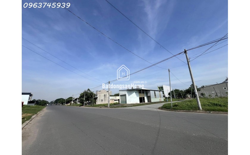 Đất Dĩ An 2 Mặt Tiền 8m Ngang, 152m2, Đường 10m, Tân Đông Hiệp, Giá 6 Tỷ